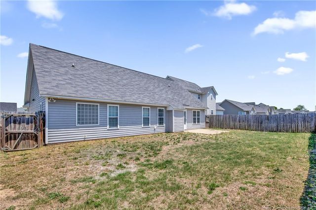 1421 Avoncroft Drive, Fayetteville, NC 28306