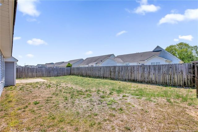 1421 Avoncroft Drive, Fayetteville, NC 28306