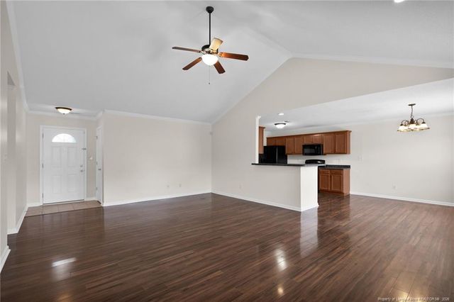 1421 Avoncroft Drive, Fayetteville, NC 28306
