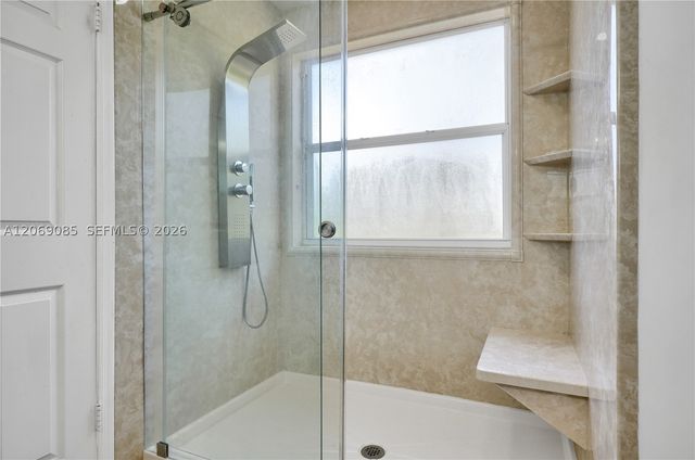 15905 SW 83rd Ter, Miami, FL 33193