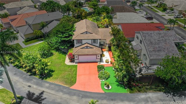 15905 SW 83rd Ter, Miami, FL 33193