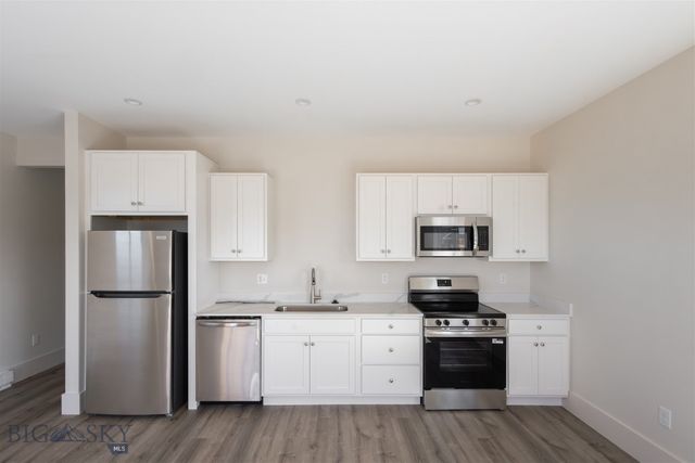2300 Oriole Drive, Belgrade, MT 59714
