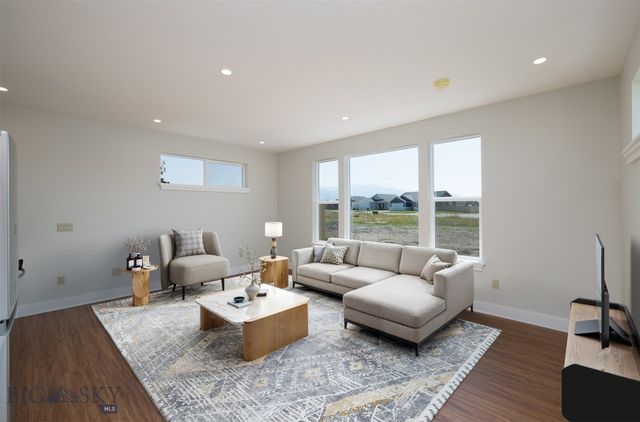 2300 Oriole Drive, Belgrade, MT 59714
