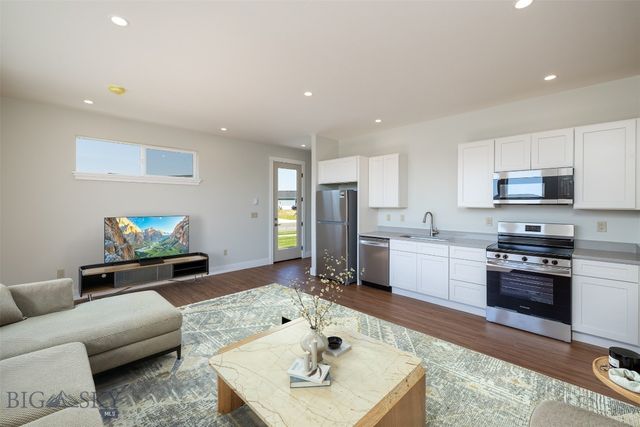 2300 Oriole Drive, Belgrade, MT 59714