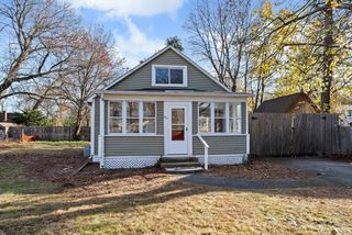 195 Almira Rd, Springfield, MA 01119