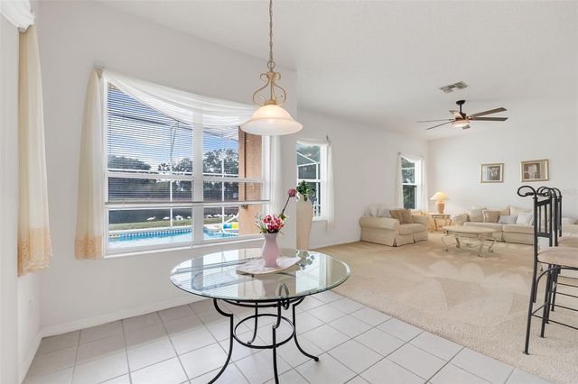 458 BLOOMINGDALE DRIVE, Davenport, FL 33837