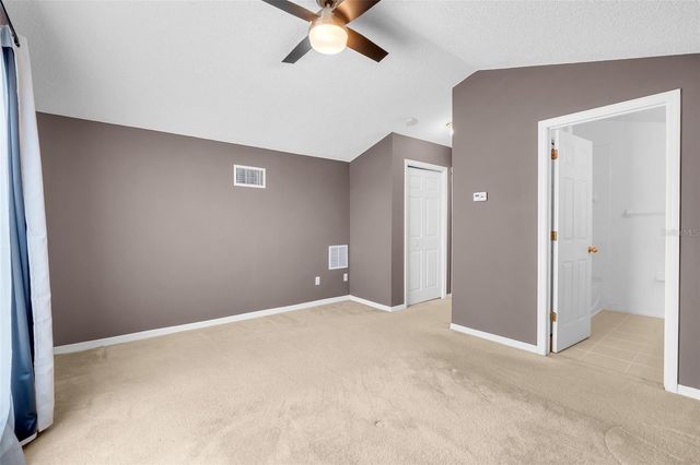 458 BLOOMINGDALE DRIVE, Davenport, FL 33837