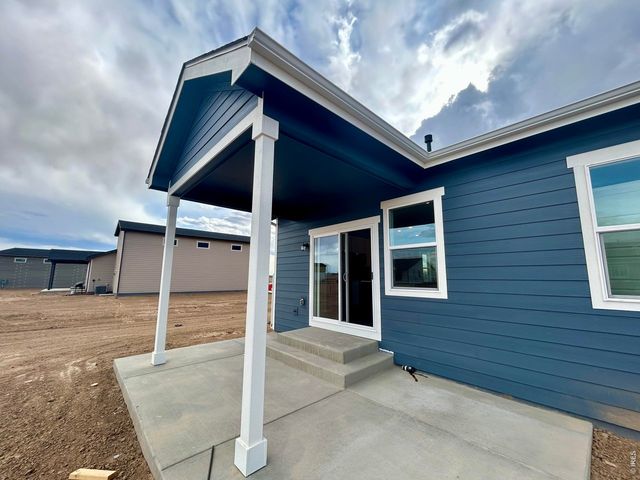 230 Buckboard Dr, Hudson, CO 80642