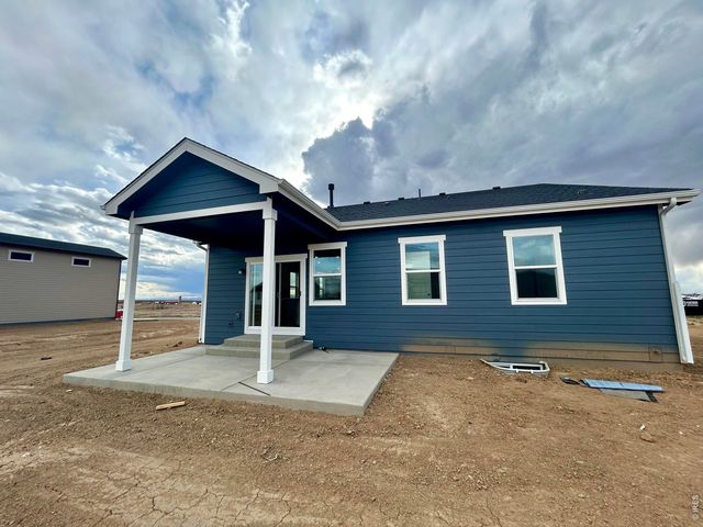 230 Buckboard Dr, Hudson, CO 80642