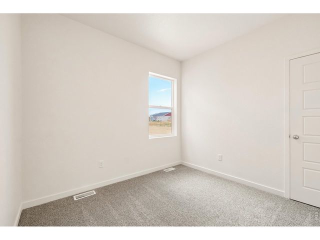 230 Buckboard Dr, Hudson, CO 80642