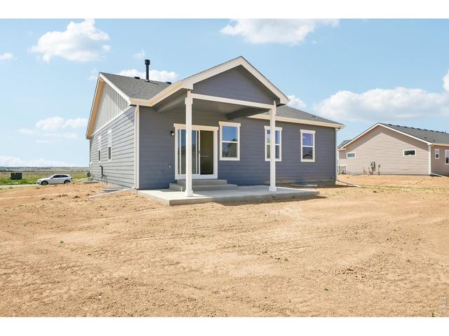 230 Buckboard Dr, Hudson, CO 80642