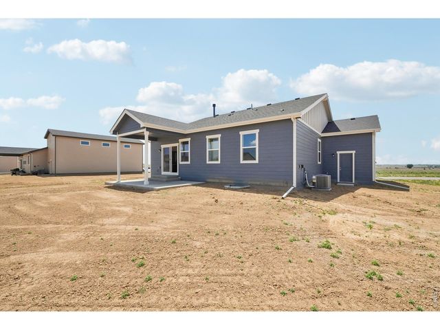 230 Buckboard Dr, Hudson, CO 80642