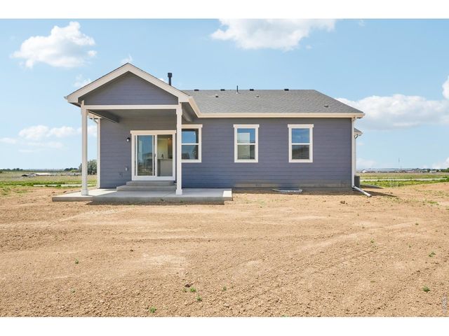 230 Buckboard Dr, Hudson, CO 80642