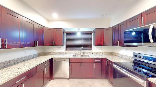 650 E Evanston Circle, Fort Lauderdale, FL 33312