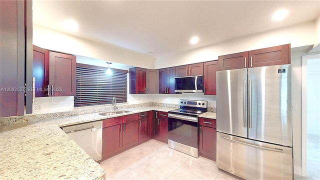 650 E Evanston Circle, Fort Lauderdale, FL 33312