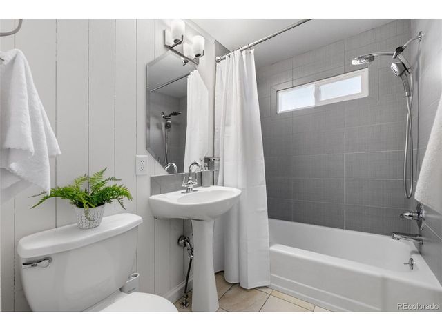 23048 Isoleta Rd, Indian Hills, CO 80454