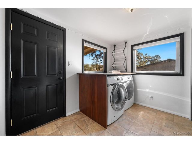 23048 Isoleta Rd, Indian Hills, CO 80454