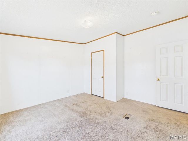 136 Shadow Rock Lake Road, Poplar Bluff, MO 63901