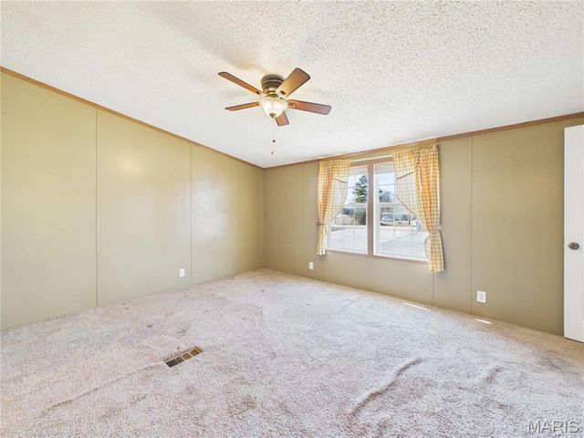 136 Shadow Rock Lake Road, Poplar Bluff, MO 63901