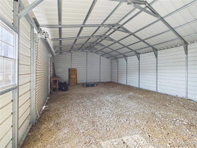 136 Shadow Rock Lake Road, Poplar Bluff, MO 63901