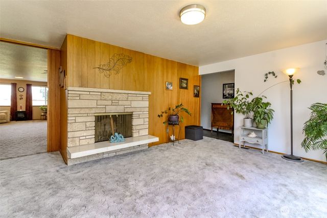 45223 284th Avenue SE, Enumclaw, WA 98022