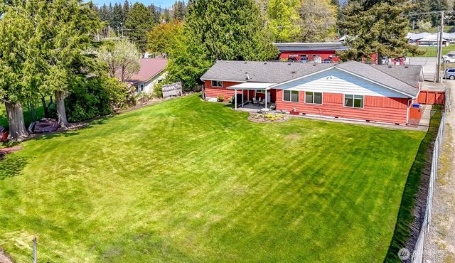 45223 284th Avenue SE, Enumclaw, WA 98022