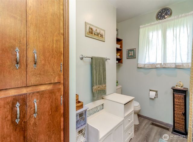 45223 284th Avenue SE, Enumclaw, WA 98022