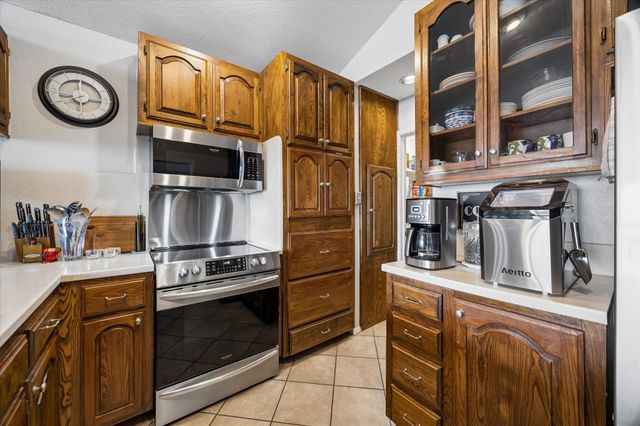 1704 County Road 128, Burnet, TX 78611