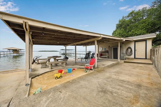1704 County Road 128, Burnet, TX 78611