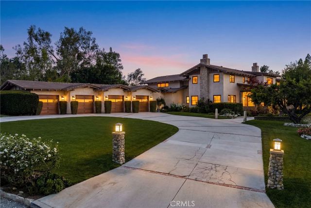 1688 Dwight, Redlands, CA 92373