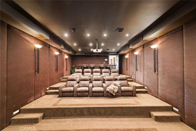 1688 Dwight, Redlands, CA 92373