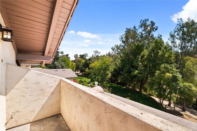 1688 Dwight, Redlands, CA 92373