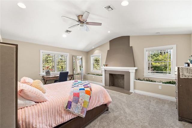 1688 Dwight, Redlands, CA 92373