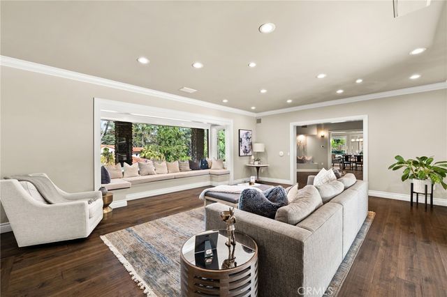 1688 Dwight, Redlands, CA 92373