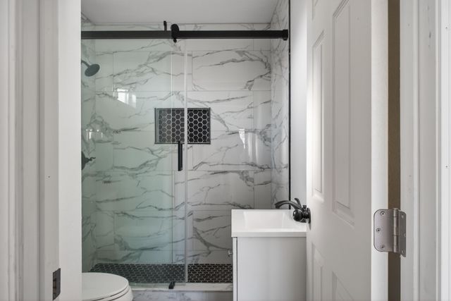 19248 Ave 145, Porterville, CA 93257