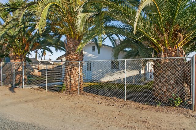 19248 Ave 145, Porterville, CA 93257