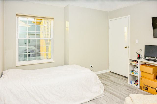 2028 N Rand Road 202, Palatine, IL 60074