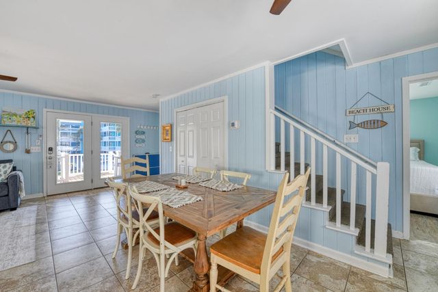719 N Waccamaw Dr., Garden City Beach, SC 29576
