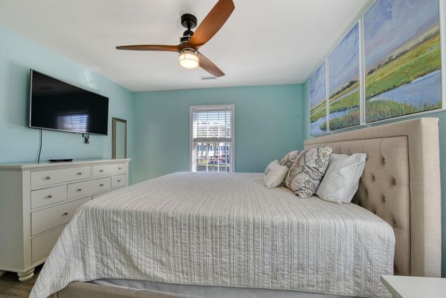 719 N Waccamaw Dr., Garden City Beach, SC 29576
