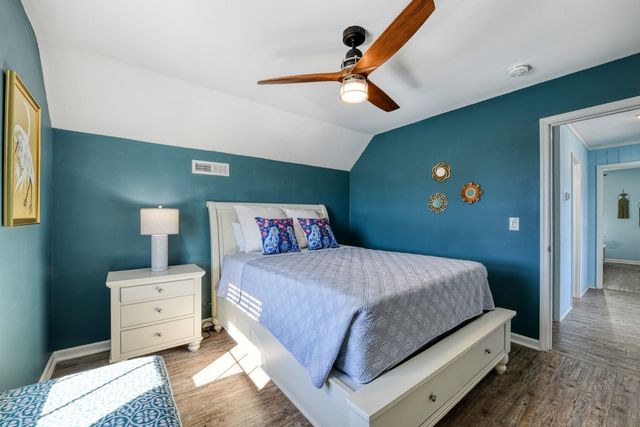 719 N Waccamaw Dr., Garden City Beach, SC 29576