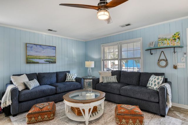719 N Waccamaw Dr., Garden City Beach, SC 29576