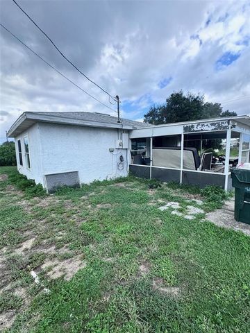 190 E COLLINS STREET, Umatilla, FL 32784