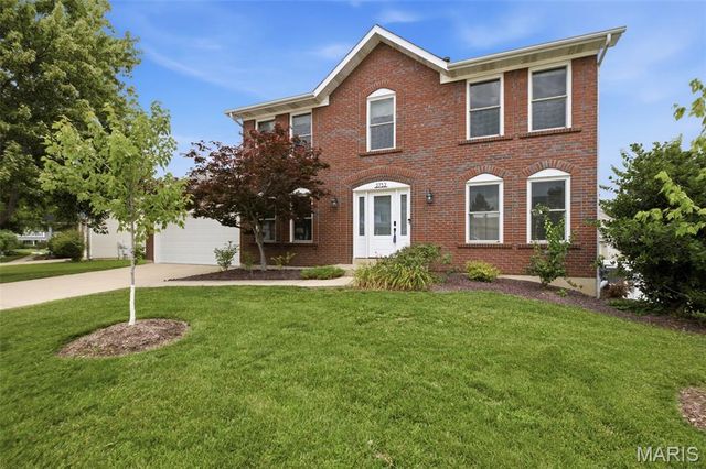 2732 Bromley Drive, O'fallon, MO 63368