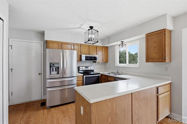 2732 Bromley Drive, O'fallon, MO 63368