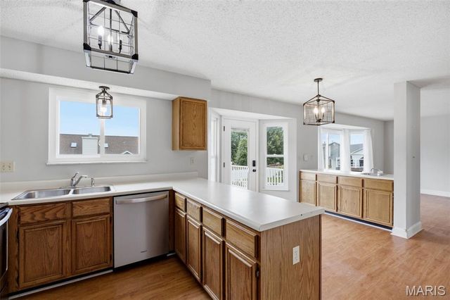 2732 Bromley Drive, O'fallon, MO 63368