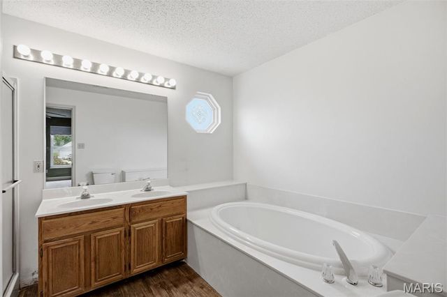 2732 Bromley Drive, O'fallon, MO 63368