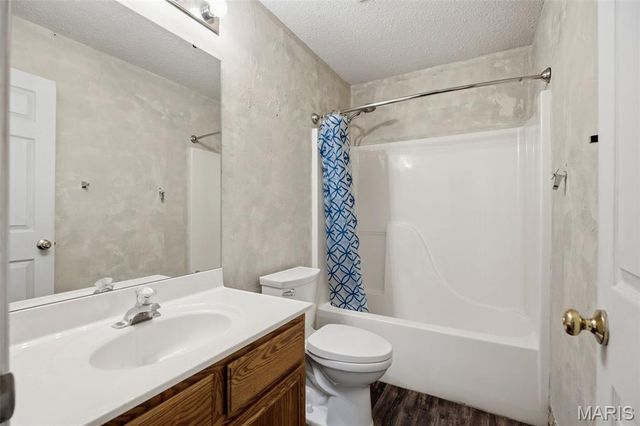 2732 Bromley Drive, O'fallon, MO 63368