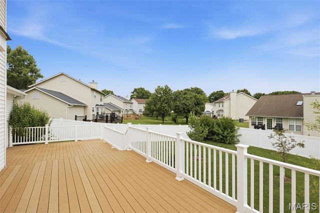 2732 Bromley Drive, O'fallon, MO 63368