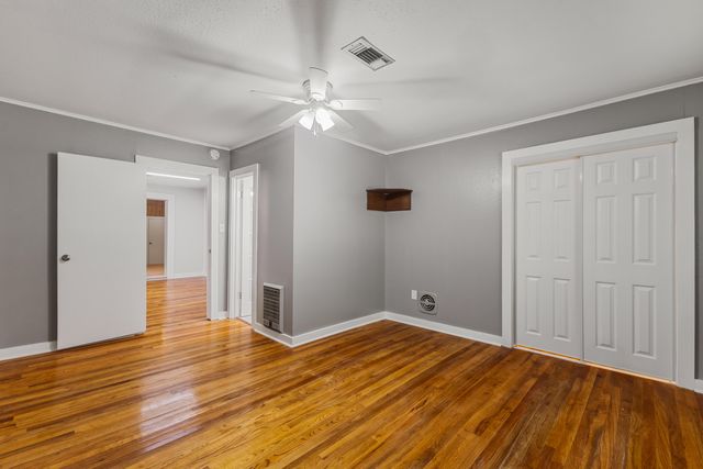 896 River Rd., Hattiesburg, MS 39401