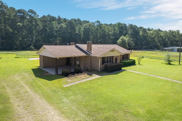 896 River Rd., Hattiesburg, MS 39401